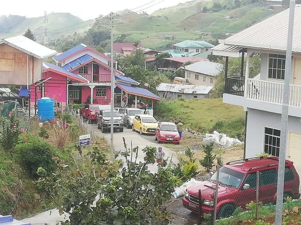Strawberry Rest House Mesilou Kundasang Ngoại thất bức ảnh